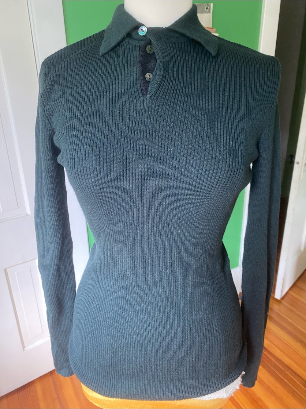 Dolce & Gabbana darl green merino wool Ribbed Polo Sweater